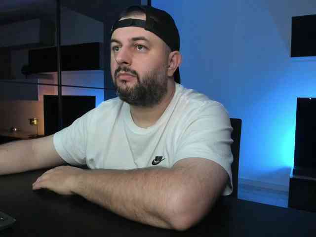 DravenPeak Sex Cam Show