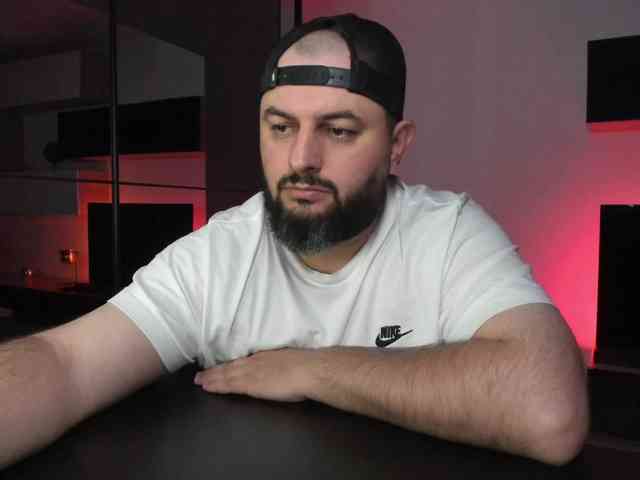 DravenPeak Live Webcam on BongaCams