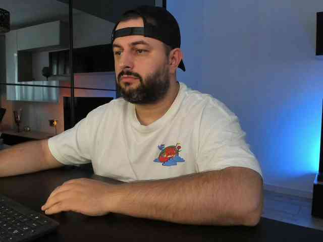 DravenPeak Sex Cam Show