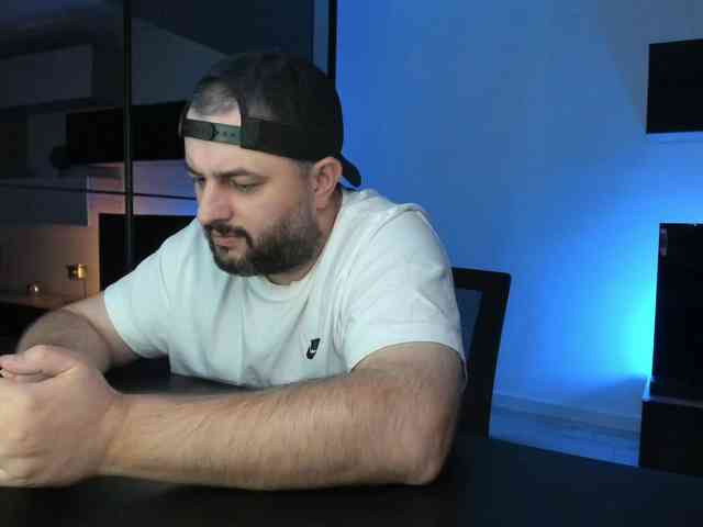 DravenPeak Sex Cam Show