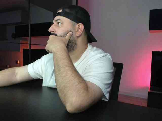 DravenPeak Sex Cam Show