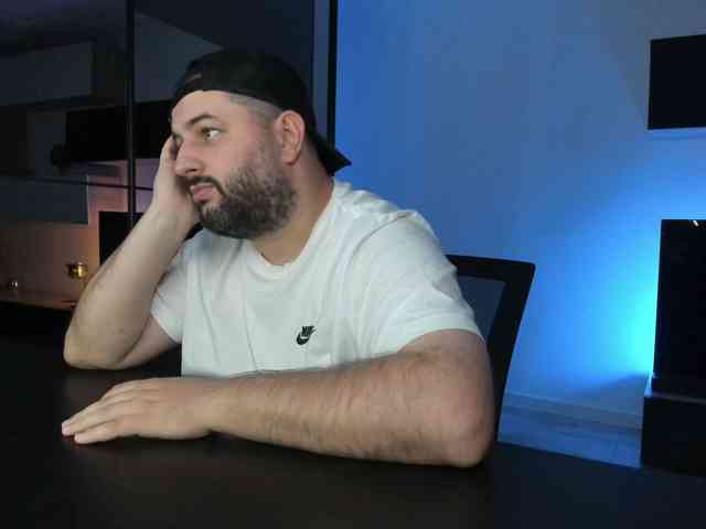 DravenPeak Sex Cam Show