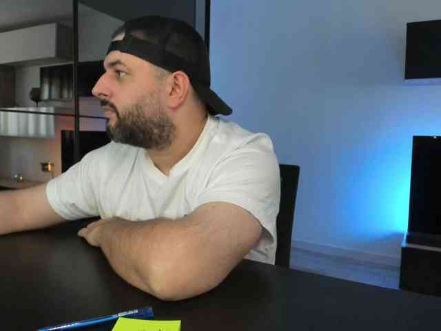 DravenPeak Sex Cam Show