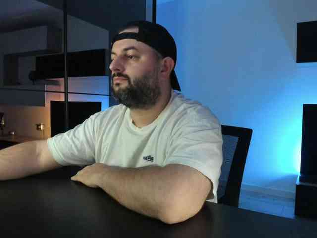 DravenPeak Sex Cam Show