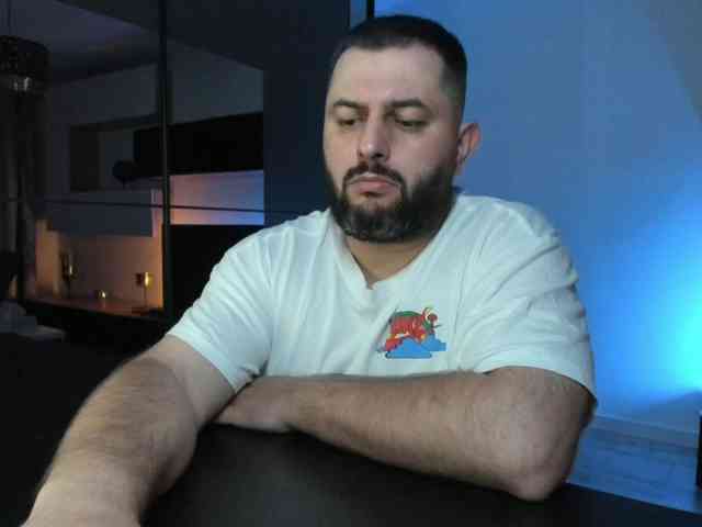 DravenPeak Live Webcam on BongaCams