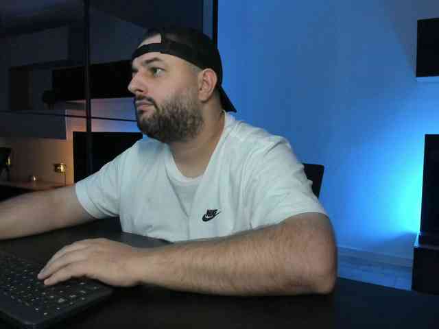 DravenPeak Sex Cam Show