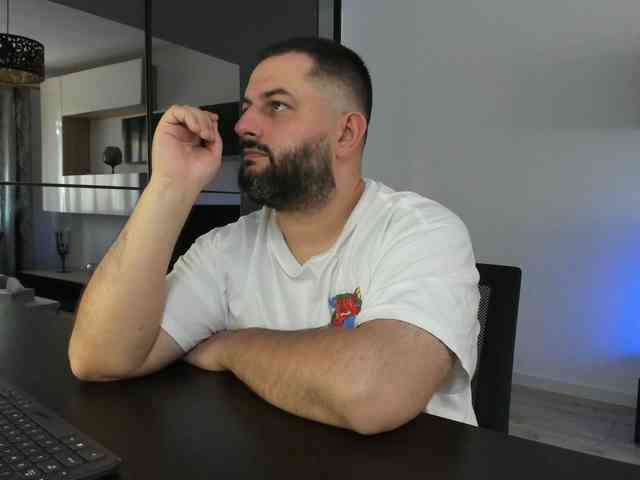 DravenPeak Live Webcam on BongaCams