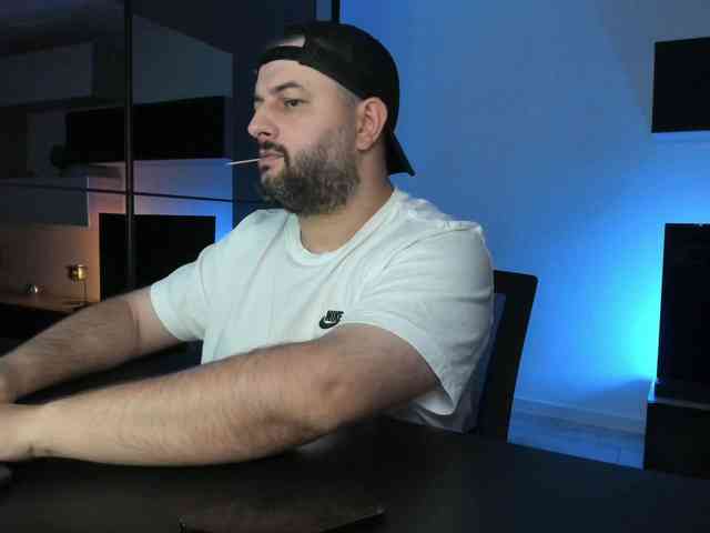 DravenPeak Sex Cam Show