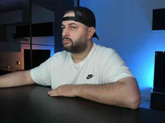 DravenPeak Sex Cam Show