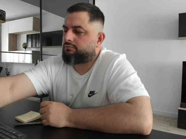 DravenPeak Live Webcam on BongaCams