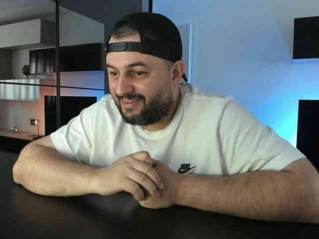 DravenPeak Sex Cam Show