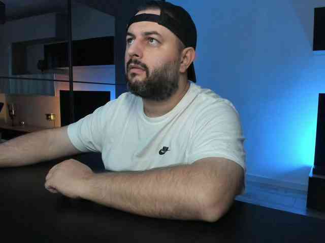 DravenPeak Sex Cam Show