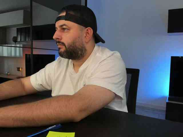 DravenPeak Sex Cam Show