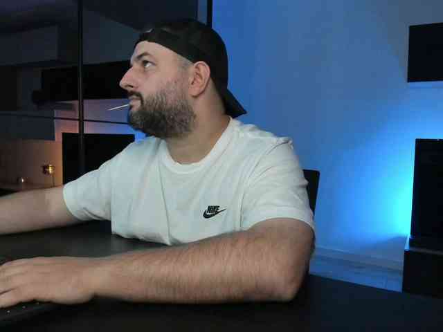 DravenPeak Sex Cam Show