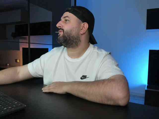 DravenPeak Sex Cam Show