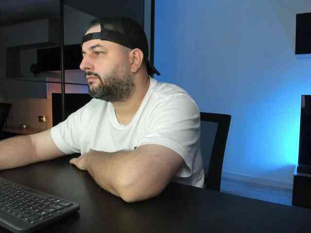 DravenPeak Sex Cam Show