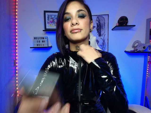 luciferdevil1 live webcam show