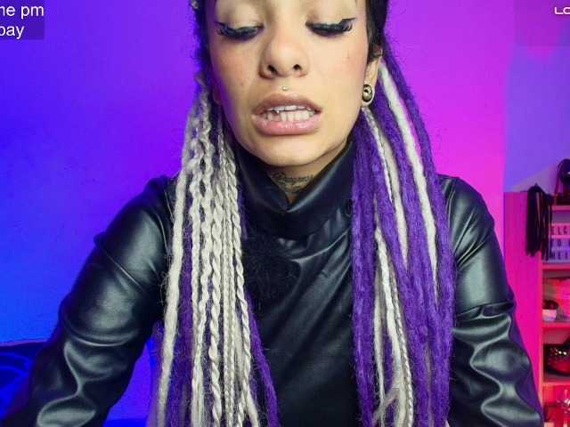 luciferdevil1 live cam on BongaCams