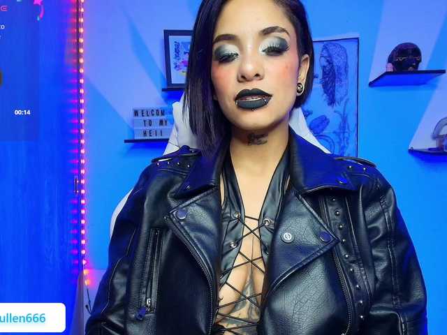 luciferdevil1 live cam on BongaCams