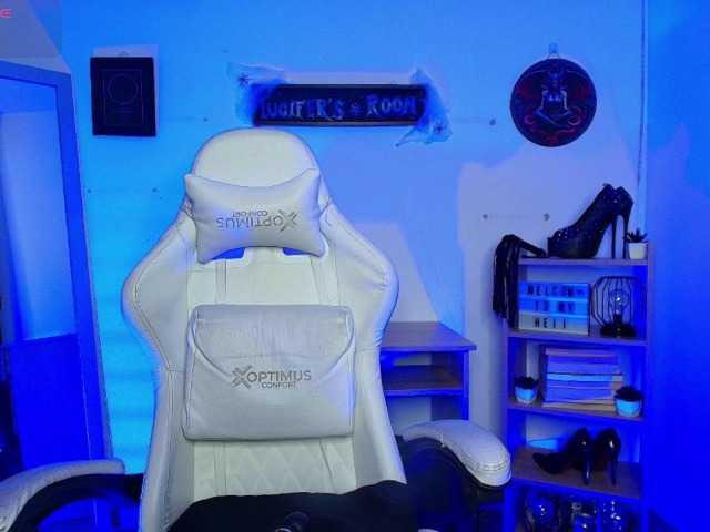 luciferdevil1 live cam on BongaCams