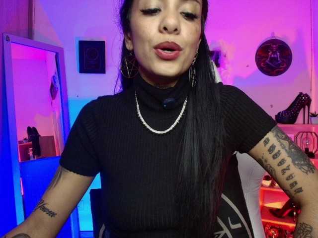 luciferdevil1 live cam on BongaCams