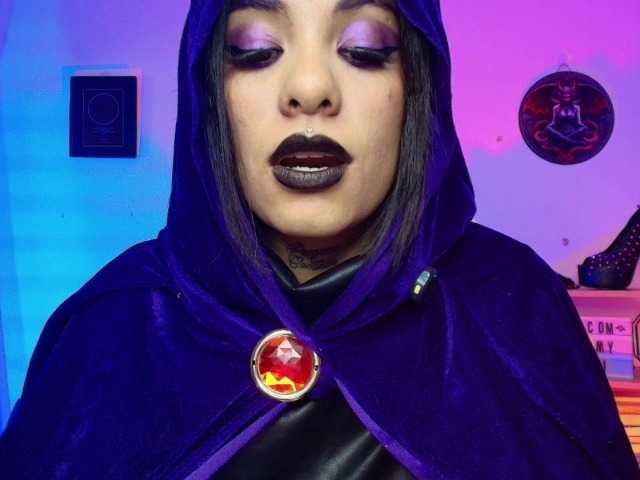 luciferdevil1 live cam on BongaCams