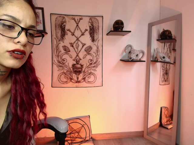 luciferdevil1 live cam on BongaCams