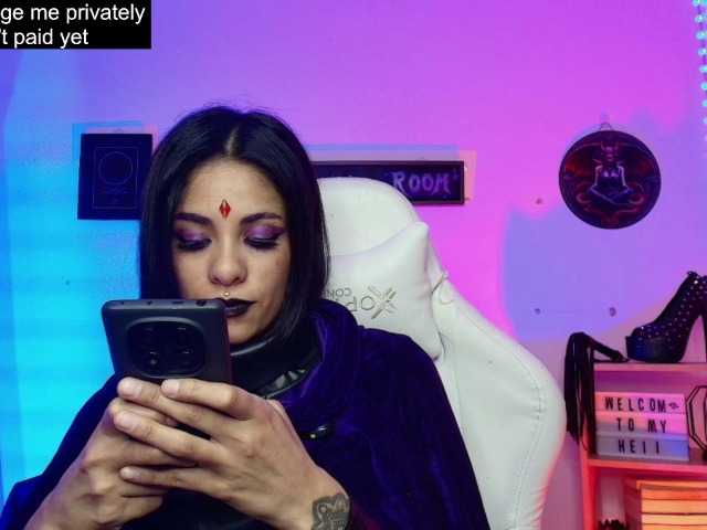 luciferdevil1 live cam on BongaCams
