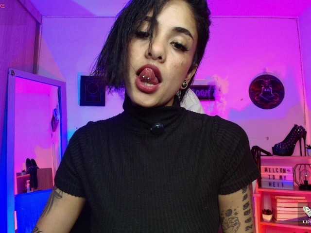 luciferdevil1, en vivo ahora en BongaCams