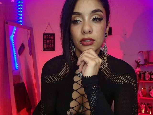 luciferdevil1 live cam on BongaCams