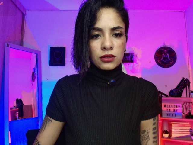 luciferdevil1, en vivo ahora en BongaCams