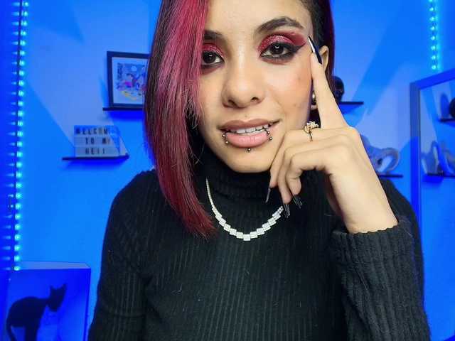 luciferdevil1 live cam on BongaCams