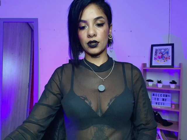 luciferdevil1 live cam on BongaCams