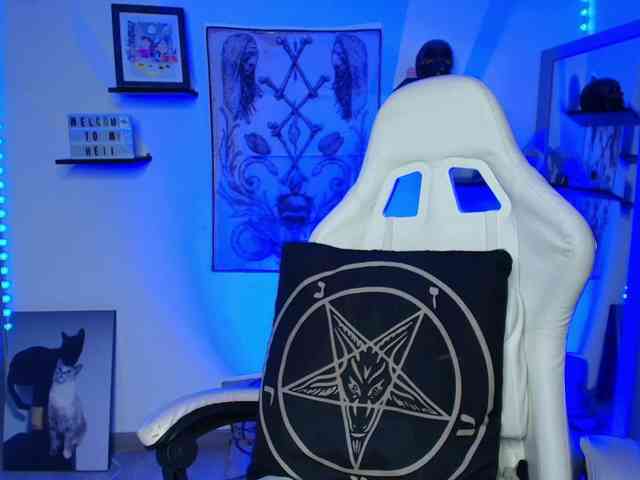 luciferdevil1 webcam