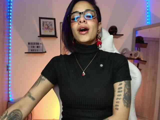 luciferdevil1 webcam