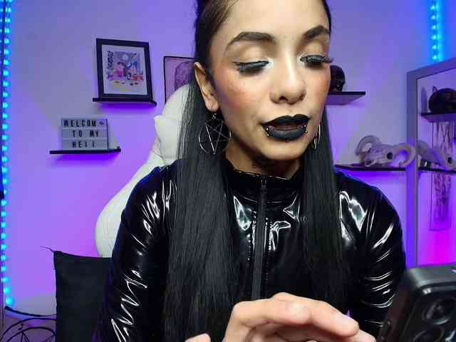 luciferdevil1 webcam