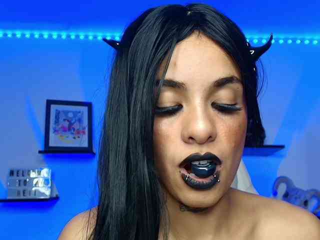 luciferdevil1 webcam