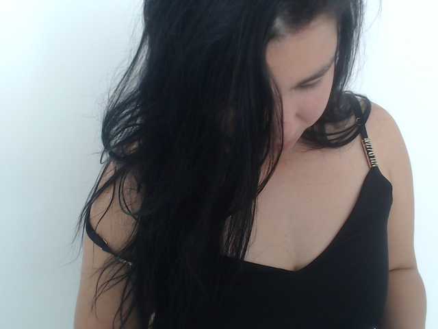 venus99 live cam on BongaCams