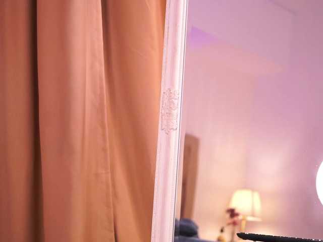 ChloeObril's BongaCams show and profile