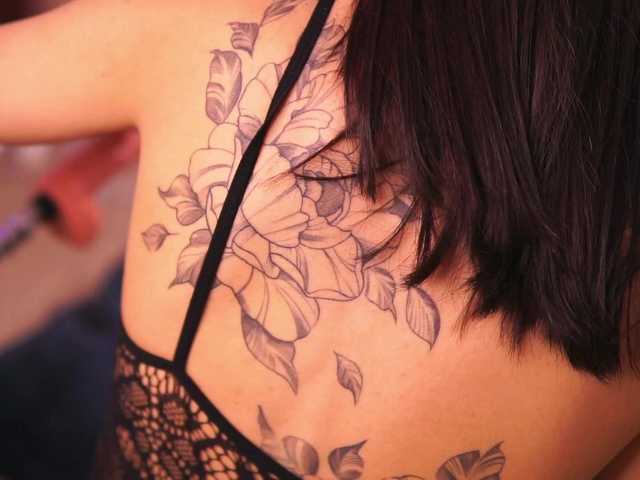 ChloeObril's BongaCams show and profile