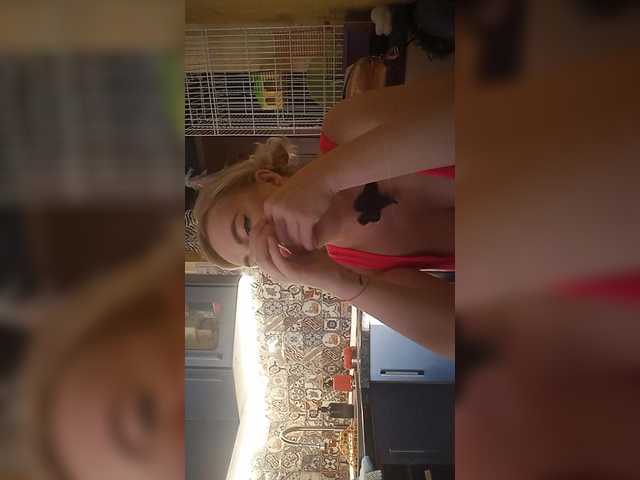 Oksana494 live cam on BongaCams