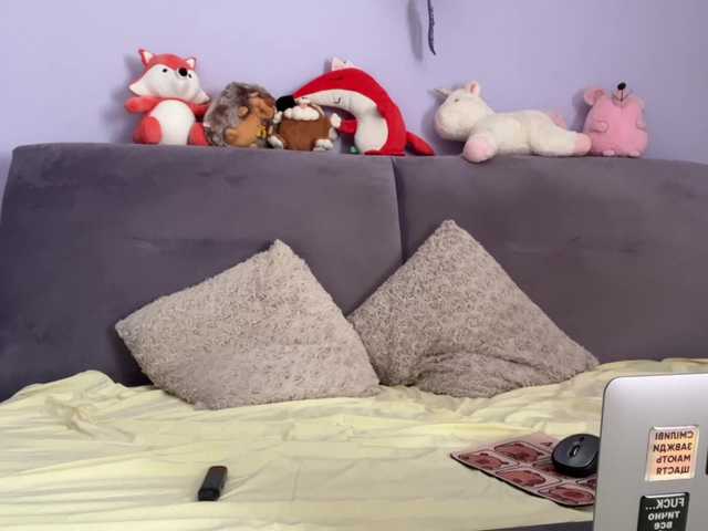 Oksana494 live cam on BongaCams