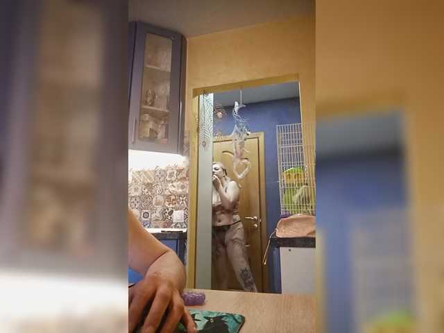 Oksana494 live cam on BongaCams
