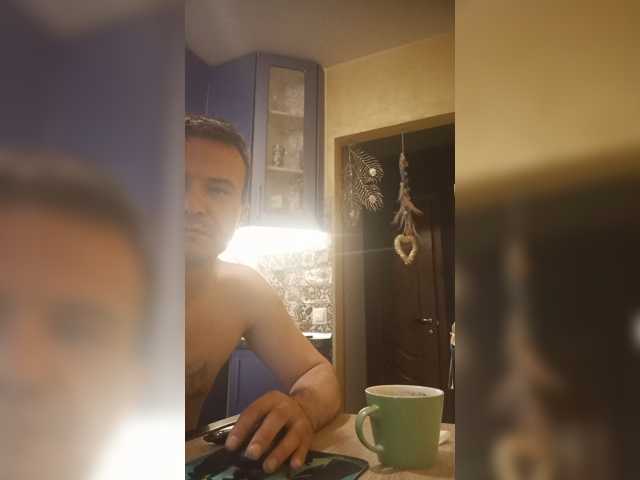 Oksana494 live cam on BongaCams