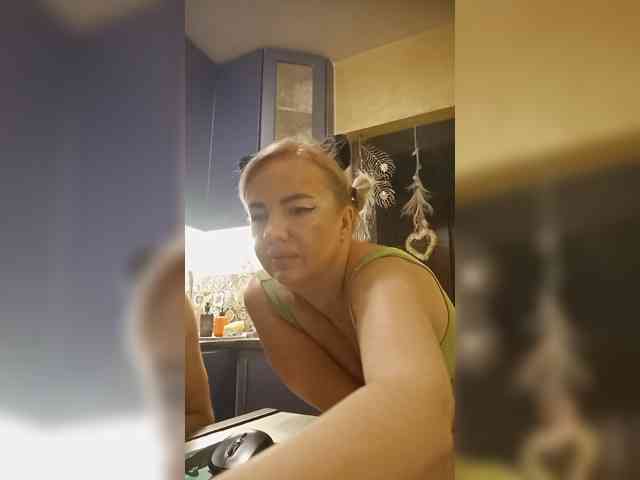 Oksana494 webcam