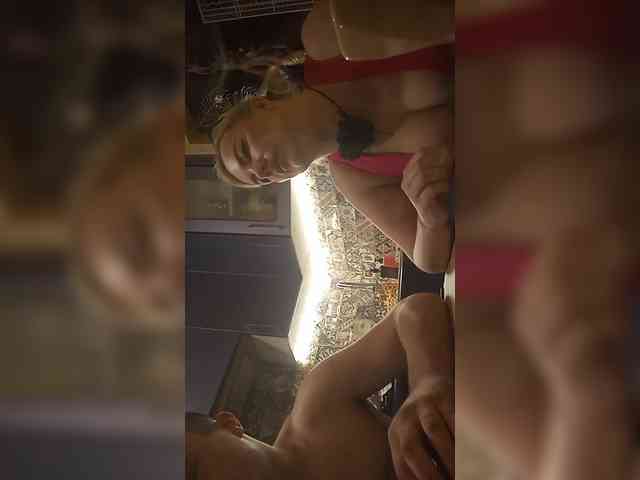 Oksana494 webcam