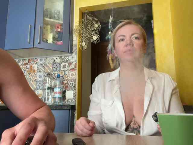 Oksana494 webcam