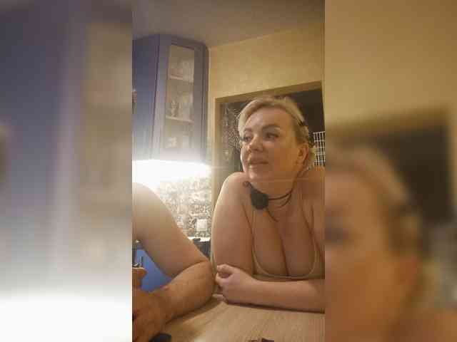 Oksana494 webcam