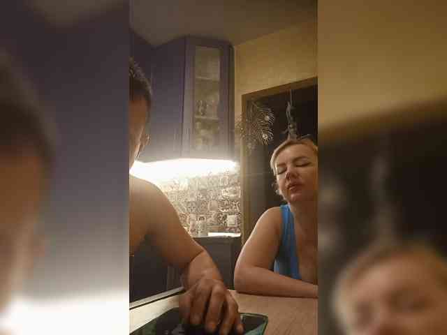 Oksana494 webcam