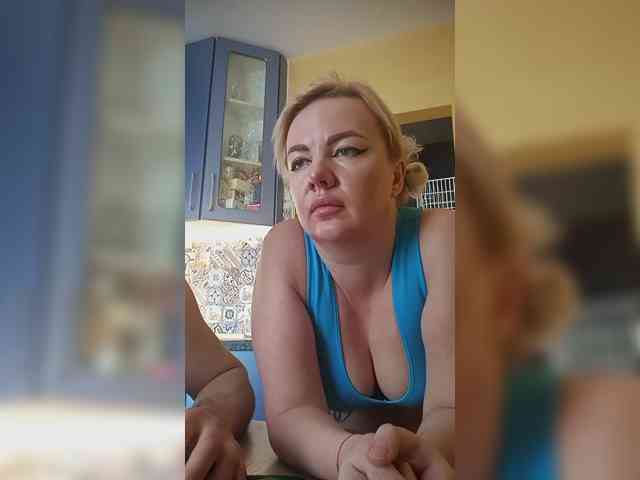 Oksana494 webcam
